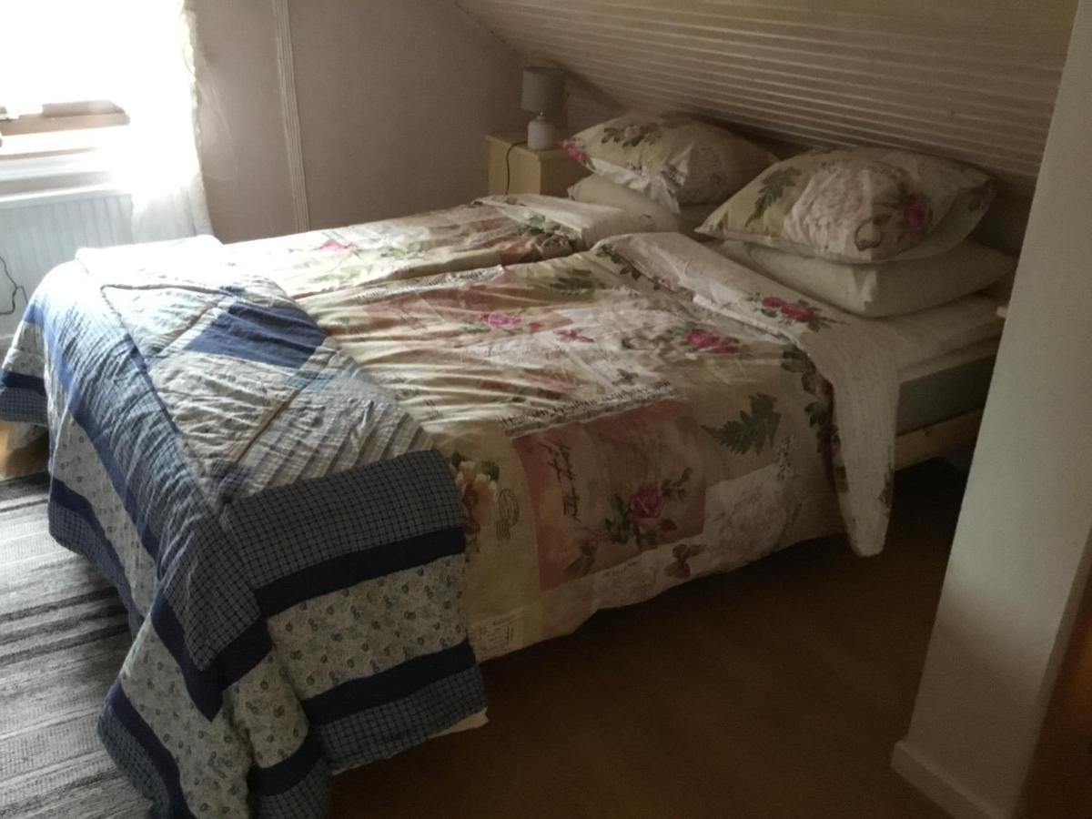 AirbnbEkåsberg Olofstorp Eksteriør billede